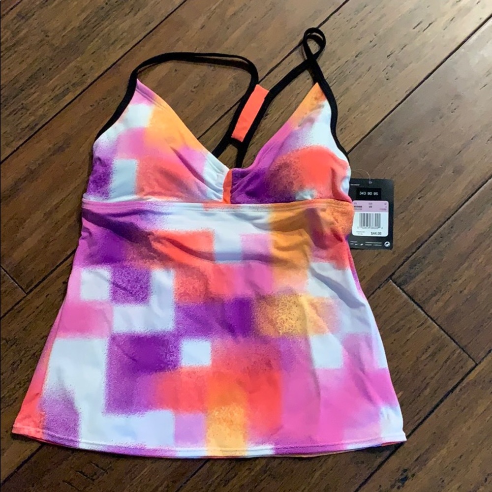 NWT Nike tankini, size 6